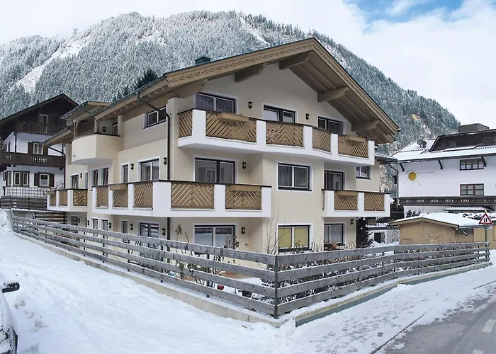 Rosa-1 By Interhome Appartement Mayrhofen