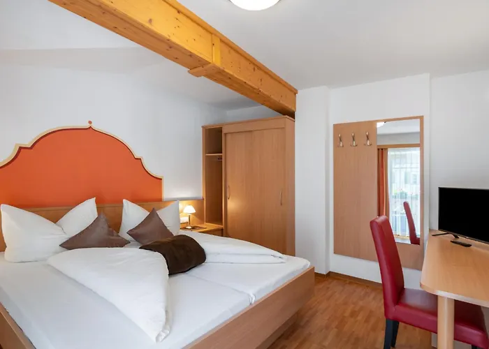 Апартаменти Rosa-1 By Interhome